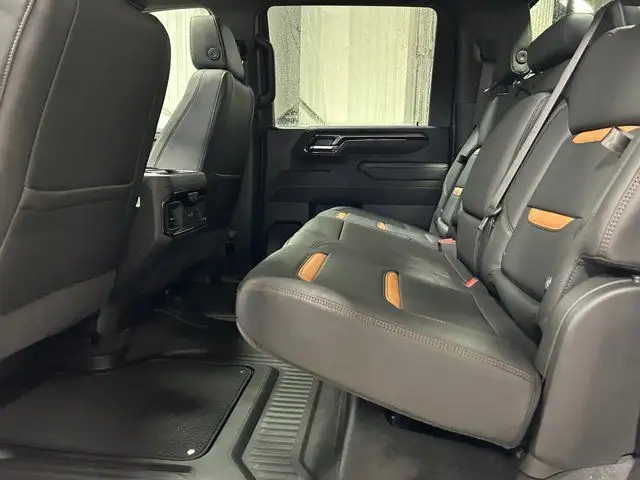 2026 GMC Sierra 2500HD AT4 in Cars & Trucks in Regina - Image 21