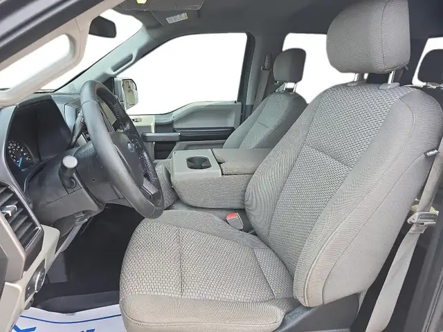 2018 Ford F-150 XLT XLT | 4X4 | XTR Package | Crew Cab | 5.0L V8 in Cars & Trucks in Fredericton - Image 8