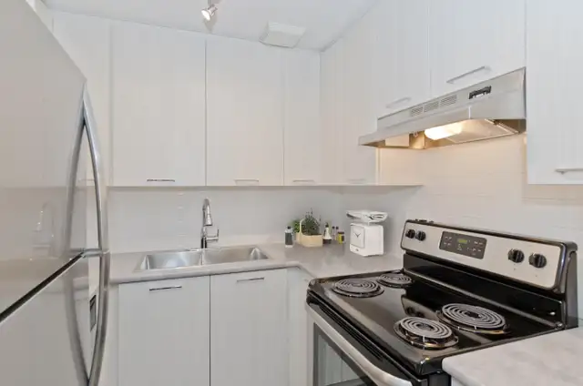 Hillside Estates - 2 Bedroom Apartment for Rent in Long Term Rentals in Calgary - Image 5
