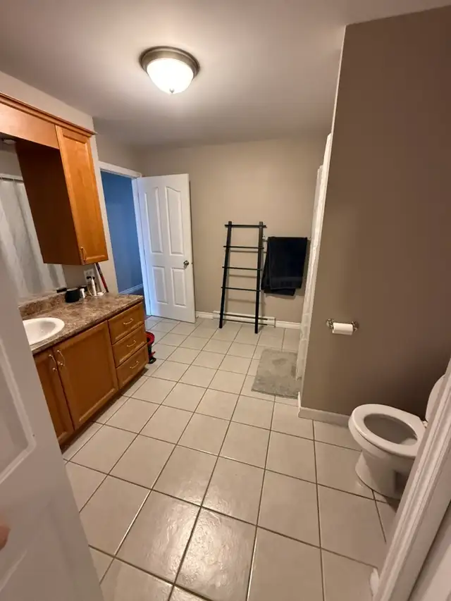 2 mois de rabais –  Boul. Lavigerie in Long Term Rentals in Sherbrooke - Image 13