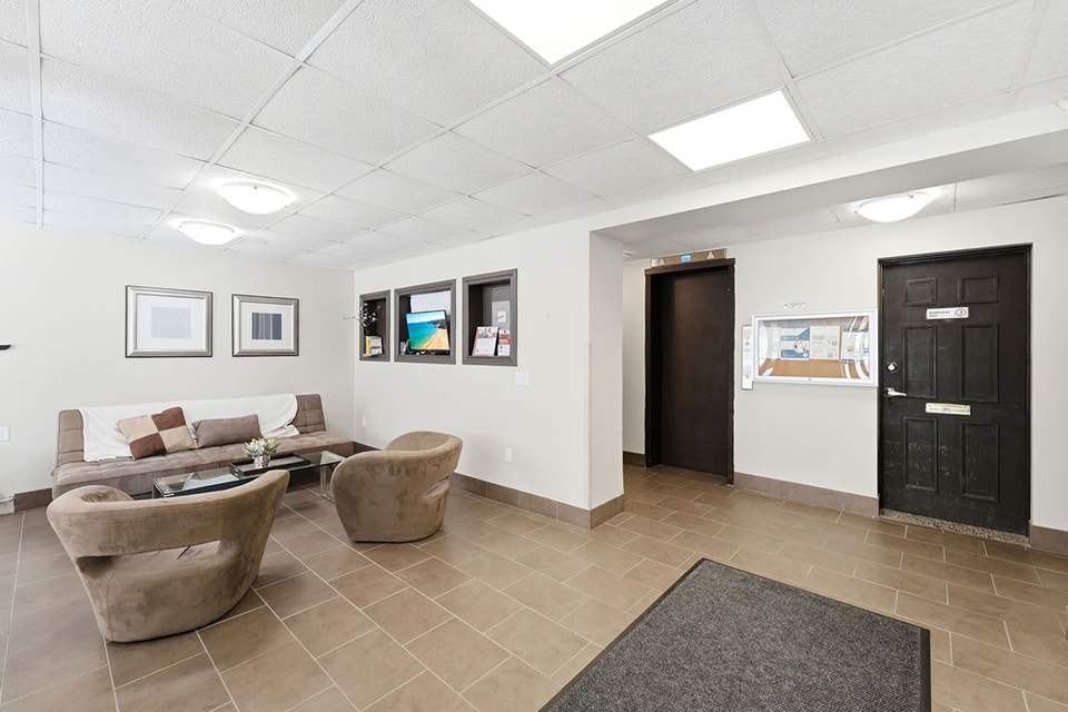 The Senate Apartments - 1 Bedroom Apartment for Rent - London 5