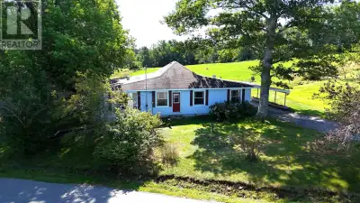 If you're looking for a peaceful rural setting without giving up the convenience of being close to t...