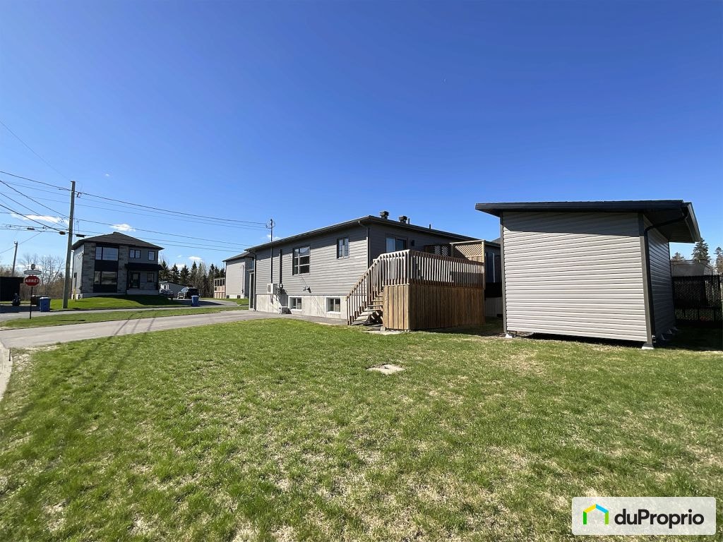 $346,000 - Semi-detached for sale in Berthier-Sur-Mer — photo 3