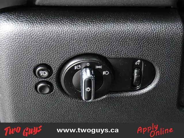 2024 MINI 3 Door JCW Auto | Premier+ | Nav | Panoroof | in Cars & Trucks in St. Catharines - Image 19