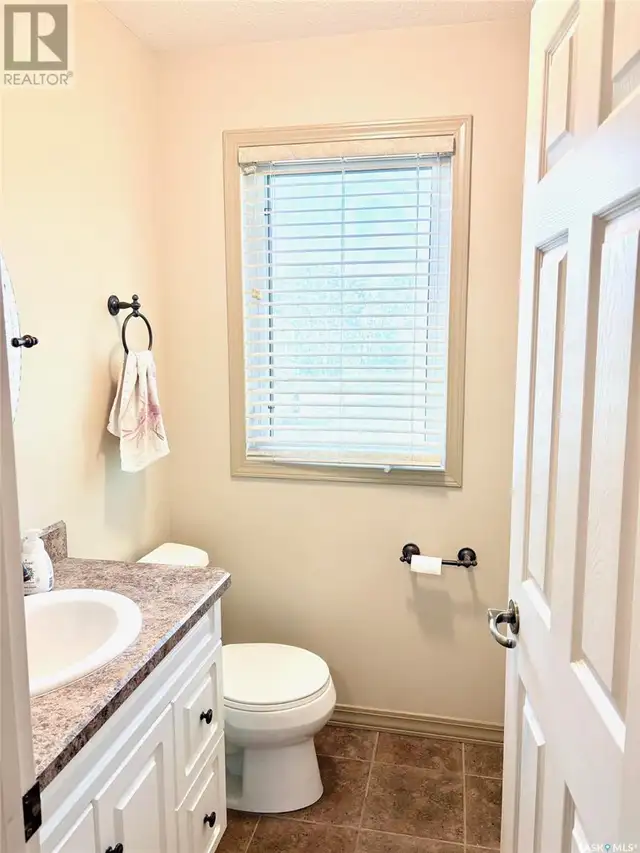 Jordan Acreage Silverwood Rm No. 123, Saskatchewan in Houses for Sale in Regina - Image 18