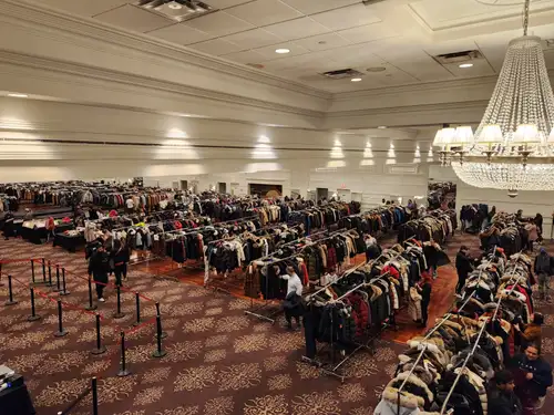 **PLEASE SEND RESUME. Pay: $20/hr - payment will be made by cash or etransfer at the end of your las...