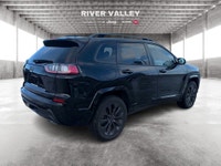 HEATED FRONT SEATS, HEATED STEERING WHEEL, REMOTE ENGINE START, POWER LIFTGATE, TRAILER SWAY CONTROL... (image 2)
