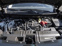 Low Mileage, Heated Seats, Blind Spot Detection, Lane Departure Warning, Apple CarPlay, Android Auto... (image 5)
