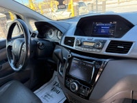 WE ARE CANADA'S MOTORS PLACE :) 2017 HONDA ODYSSEY w/ 202,660 km !!!! 3.5L V6 248HP NO ACCIDENTS EX-... (image 6)