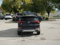 2023 Buick Encore GX Preferred AWD Stylish, practical, and ready for all-season confidence this 2023... (image 5)