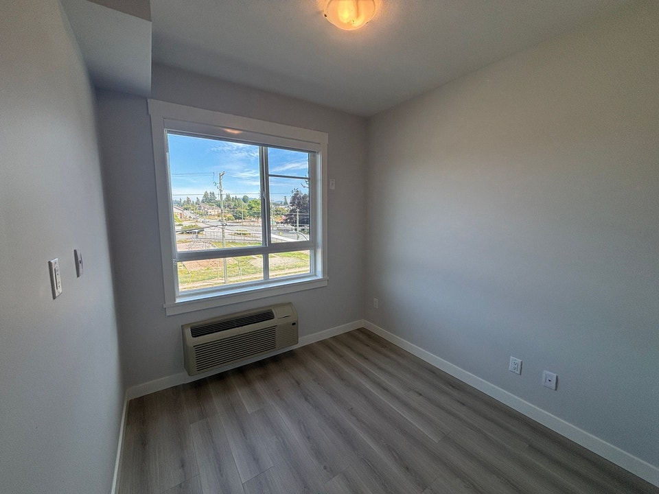 Brand New Condo in Mission 3