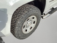 KBB.com Best Resale Value Awards. This Chevrolet Colorado delivers a Gas V6 3.6L/ engine powering it... (image 9)