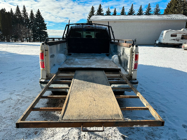 8 FT. SLIDE OUT RAMP WITH HEAD ACHE RACK AND RAILS in RV & Camper Parts & Accessories in Winnipeg - Image 2