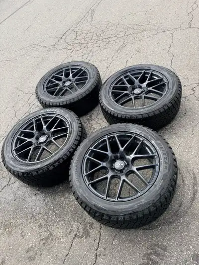 Mercedes GLE350 GLE450 GLE53 GLE63 GL450 GL350 GLS450 GLS580 GLS450 GLS550 GLS63 275/50/20 275/45/21...