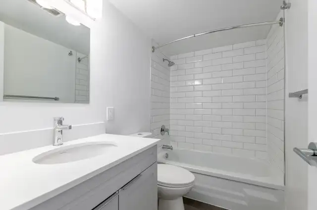 1 Bedroom Apartment for Rent - 30 High Street East in Long Term Rentals in Mississauga / Peel Region - Image 13