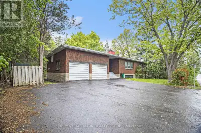 Prime Development Opportunity at Cummings Ave & Donald St.; 103x138 ft Corner Lot! Attention Develop...
