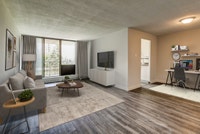 1 Month Free Rent No Last Month's Rent Deposit Free Parking - 3 Months Visit our Website: https://ww... (image 4)