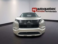 MITSUBISHI OUTLANDER SE S-AWC 2022 - 7 PASSAGERS TOIT PANORAMIQUE CAMÉRA 360° PNEUS ÉTÉ + HIVER ENTR... (image 1)