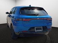 This 2024 DODGE HORNET R/T PLUS EAWD has the following options Leather Seats - Red, Remote Start Sys... (image 7)