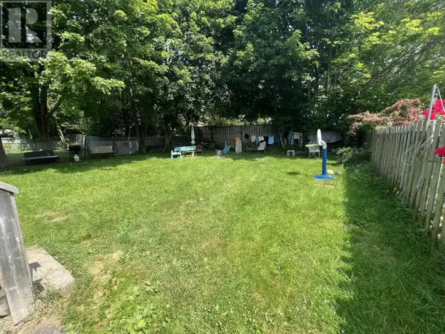 24 Charles Street Dartmouth, Nova Scotia in Houses for Sale in Dartmouth - Image 29