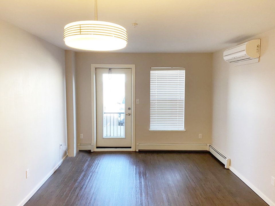 Tesla Estates - 1 Bedroom 1 Bath Apartment for Rent 4