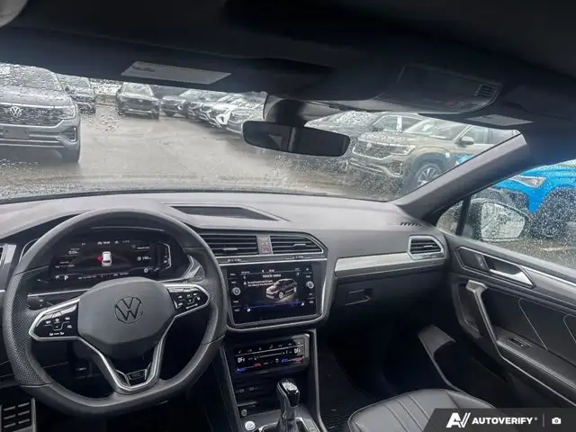 2024 Volkswagen Tiguan Comfortline R-Line Black Edition in Cars & Trucks in Abbotsford - Image 11