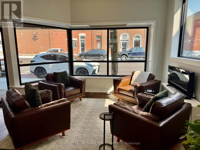 4 - 15 DURHAM STREET Centre Hastings, Ontario63006664533121123