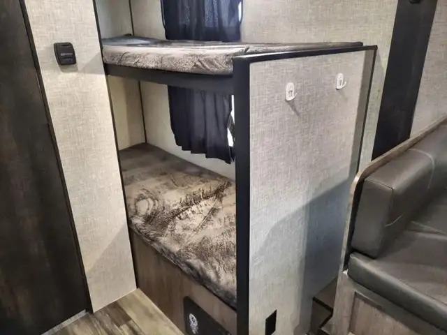 2023 Starcraft Autumn Ridge 180BHS in Travel Trailers & Campers in St. Albert - Image 31
