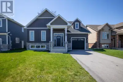 This fabulous home was built in 2020 by a local custom builder! The attention to detail can be felt...