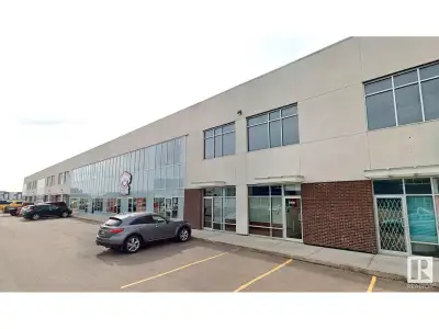 The property is 3,300sq.ft.± of Office/Warehouse Space. It features both grade loading. Conveniently...