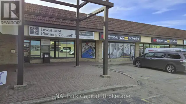 13 - 930 WOODLAWN ROAD W Guelph (Willow West/Sugarbush/West Acre in Commercial & Office Space for Rent in Guelph - Image 2