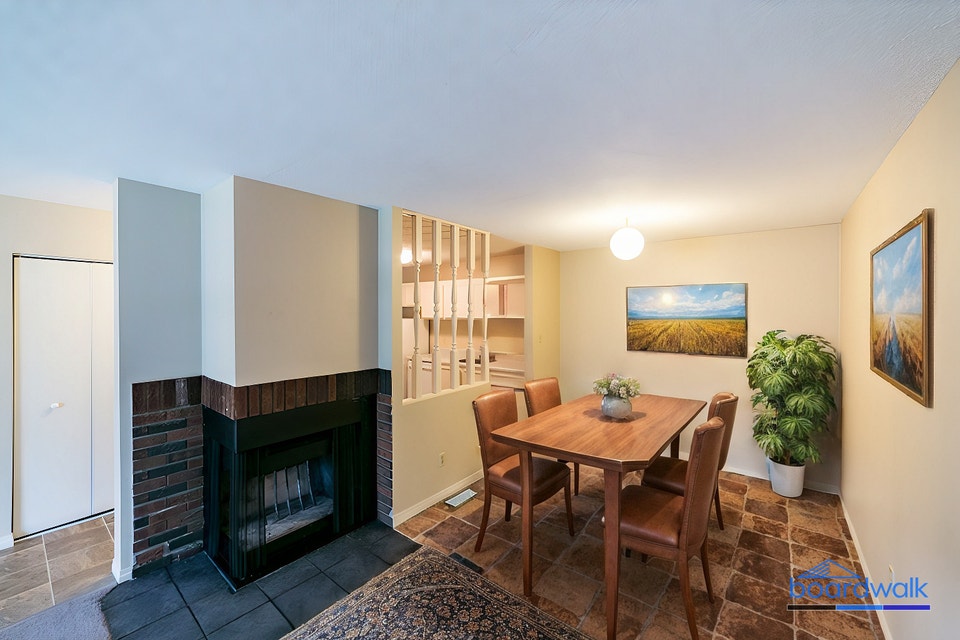 Tamarack East & West - 2 Bedroom + Den House for Rent 2