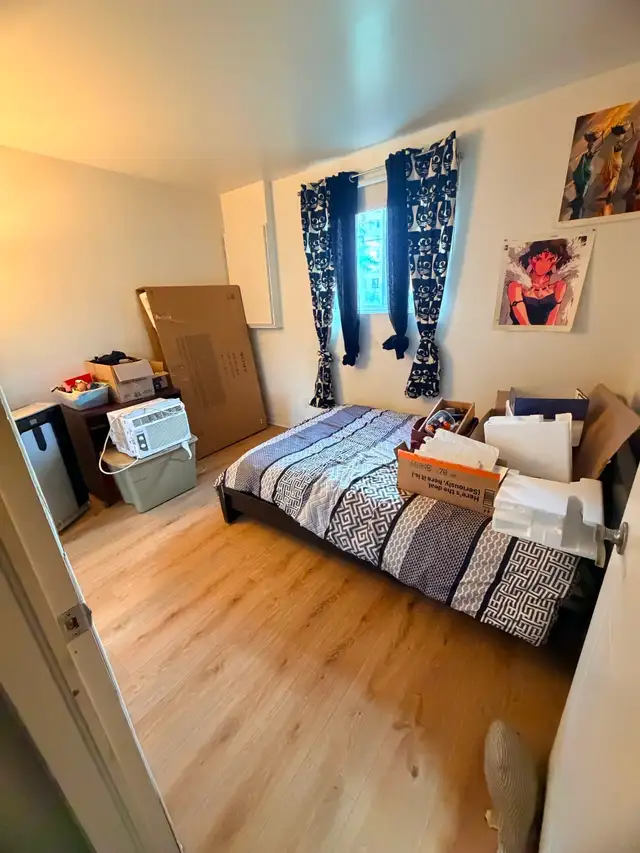 4.5 FABREVILLE SEMI-BASEMENT SUNNY
