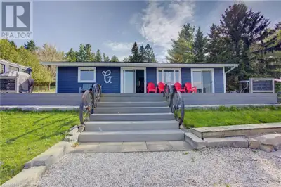 Looking for the perfect family getaway? This beautifully renovated cottage on scenic Conestogo Lake...