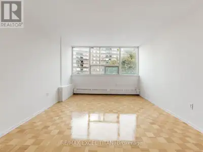 Day care centre at location. Large laundry room, first floor. Security camera, 24 hour staff on site...