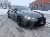 2024 LEXUS IS 300 F-SPORT 2 ONLY 11,000KM AWD / RED LEATHER INTERIOR / NAVIGATION / SUMMER WINTER RI... (image 7)