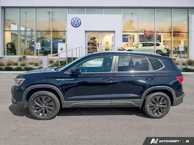 2024 Volkswagen Taos Comfortline | Digital Cockpit in Cars & Trucks in Abbotsford - Image 3