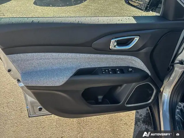 2026 Jeep Compass North in Cars & Trucks in Moncton - Image 12