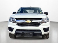KBB.com Best Resale Value Awards. This Chevrolet Colorado delivers a Gas V6 3.6L/ engine powering it... (image 8)