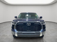 ADAPTIVE CRUISE CONTROL, NAVIGATION, LED HEADLIGHTS, BACK-UP CAMERA, TOW HITCH Fancy a rugged and re... (image 1)