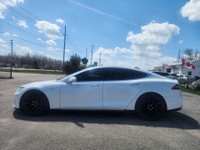 2015 TESLA MODEL S P85D AWD Bi-weekly payments from only $257.08 Apply now and get your aproval at h... (image 4)