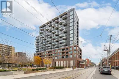 329 - 270 DUFFERIN STREET Toronto (South Parkdale), Ontario