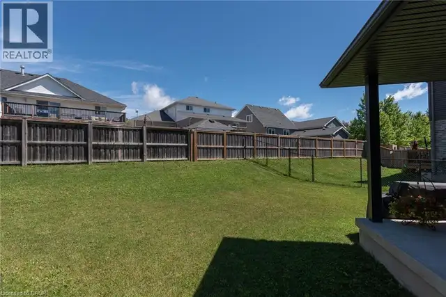 51 CRAB APPLE Court Wellesley, Ontario in Houses for Sale in Kitchener / Waterloo - Image 14