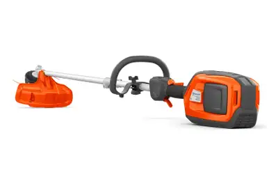 Husqvarna 525iLK Battery String Trimmer Husqvarna 525iLK is a robust, high-performance professional...