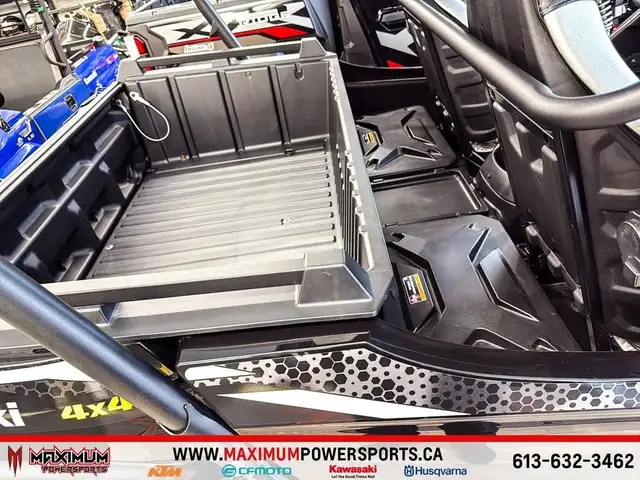 2024 Kawasaki TERYX S LE in ATVs in Ottawa - Image 11