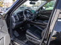 New Price! SL|4WD|Leather|Sunroof|Navi|CarPlay 2023 Nissan Pathfinder SL SL|4WD|Leather|Sunroof|Navi... (image 8)