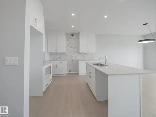 17624 4 ST NE Edmonton, Alberta in Houses for Sale in Strathcona County - Image 19