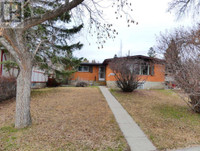 3739 Glenbrook Drive SW Calgary, Alberta