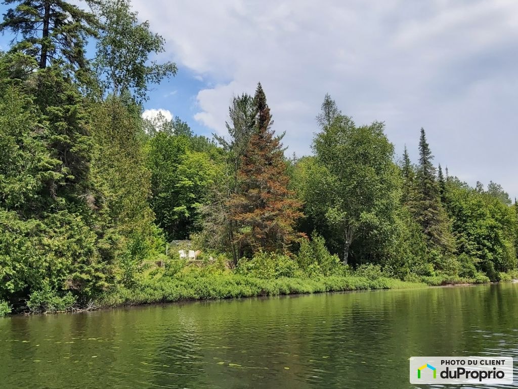 $280,000 - Residential Lot in Ste-Marguerite-Du-Lac-Masson — photo 2