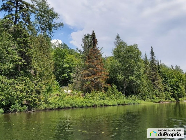 $280,000 - Residential Lot in Ste-Marguerite-Du-Lac-Masson — photo 2